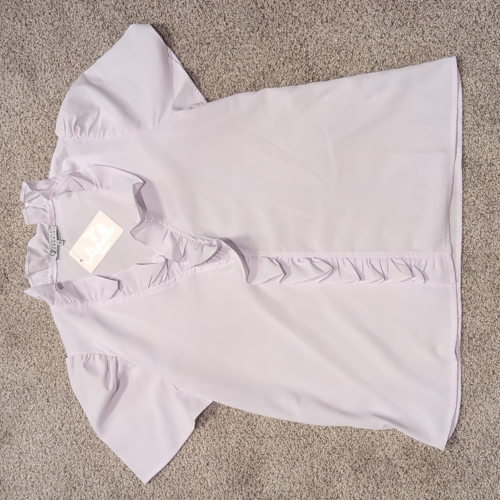NWT Collection By Cezele Ruffle Blouse